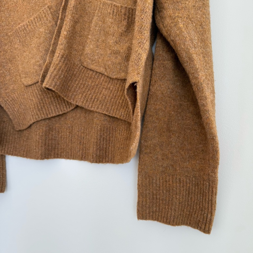 Abercrombie & Fitch Rust Brown V-Neck Pocket Cardigan - Picture 3 of 3